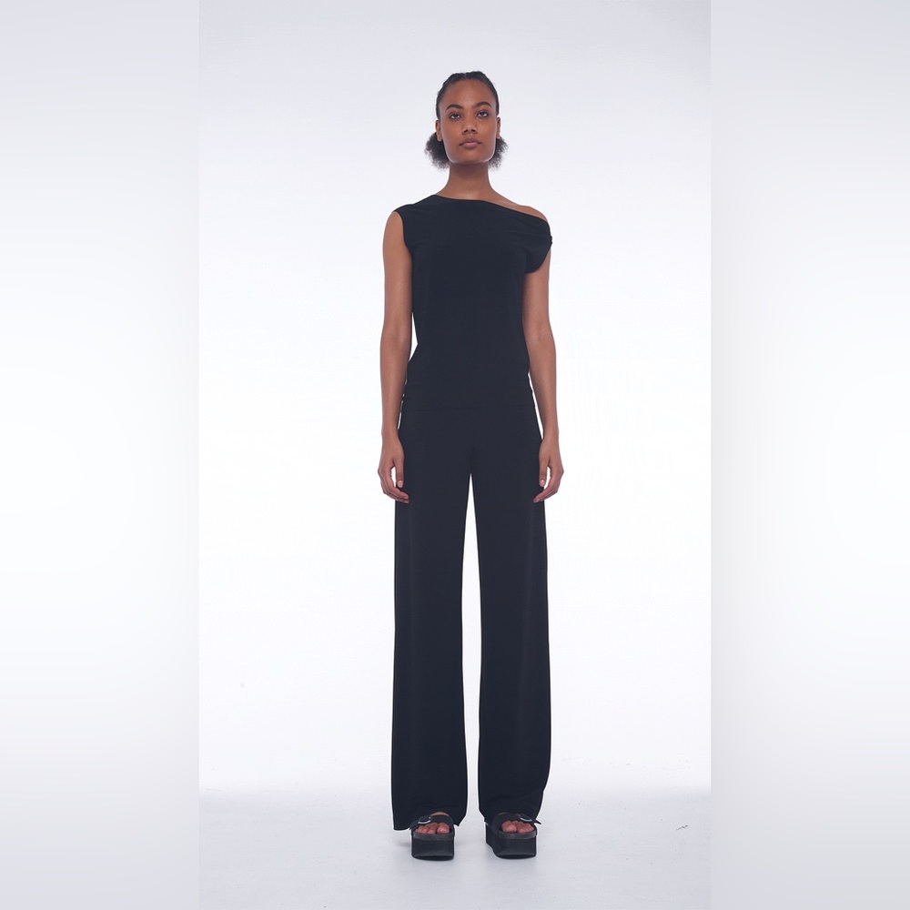 NWOT Norma Kamali Black Straight Pants, size L